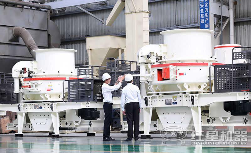 時(shí)產(chǎn)一二百噸的機(jī)制砂設(shè)備投資一臺需要多少錢，環(huán)保性如何？