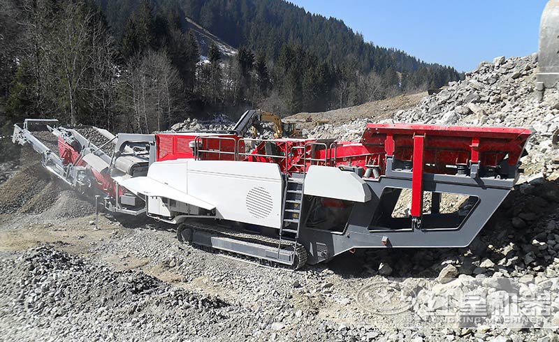 隱蔽式車載石子破碎機-隨開隨走，粉碎石頭就是這么便捷