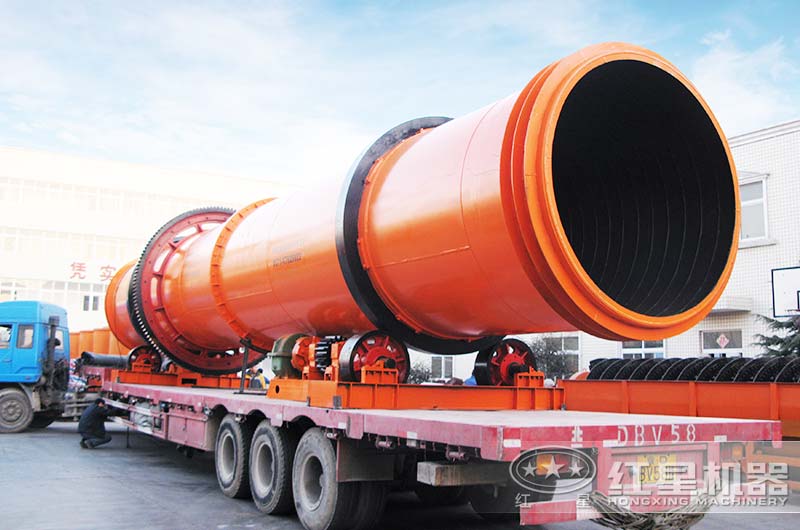 沙子轉(zhuǎn)筒烘干機(jī)發(fā)貨