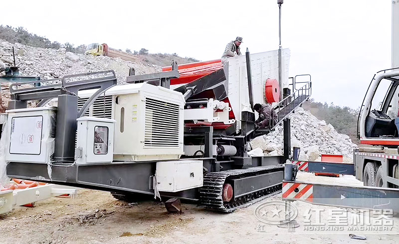 履帶移動式混凝土破碎機(jī)-國產(chǎn)好機(jī)器，價格更親民