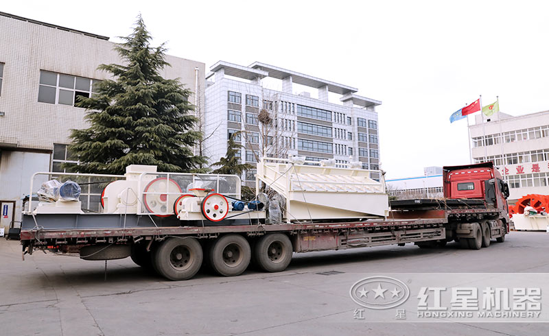 每小時(shí)100噸對(duì)輥制砂機(jī)價(jià)格多少錢？全年現(xiàn)貨供應(yīng)