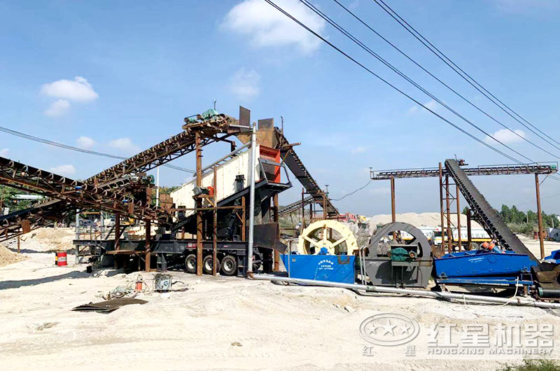 移動(dòng)小型石粉機(jī)多少錢一臺(tái)？（內(nèi)有客戶現(xiàn)場(chǎng)視頻）