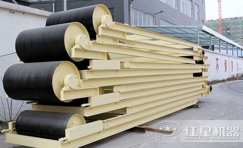 皮帶輸送機(jī)