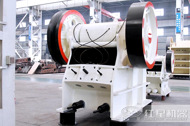 鄂式破碎機故障維修