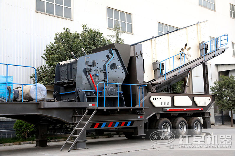 移動(dòng)反擊式破碎站