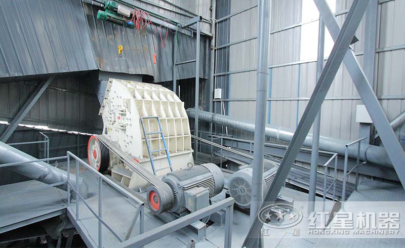 錘式破碎機(jī)型號(hào)有幾種,錘式破碎機(jī)生產(chǎn)視頻