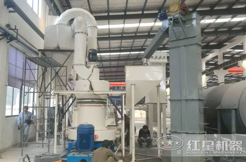 200目石灰石磨粉機(jī)多少錢一臺（內(nèi)含視頻及技術(shù)參數(shù)表）