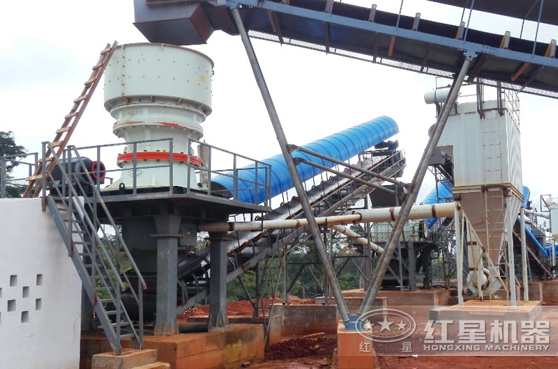 新型單缸液壓圓錐破碎機(jī)，走過(guò)路過(guò)不要錯(cuò)過(guò)