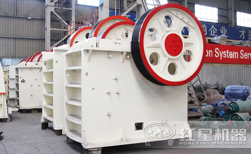 石料廠五七鄂破有多重？一臺(tái)大概多少錢