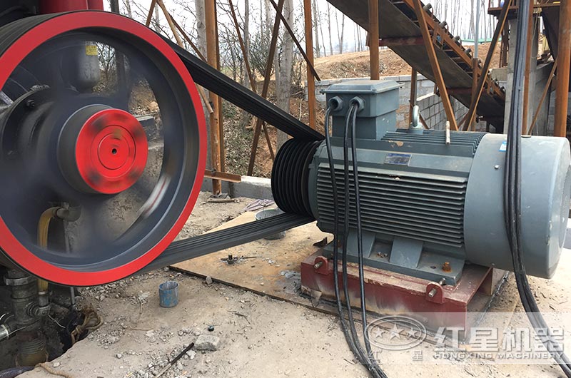 PYB1750型短頭圓錐破碎機(jī)—高產(chǎn)細(xì)碎之作