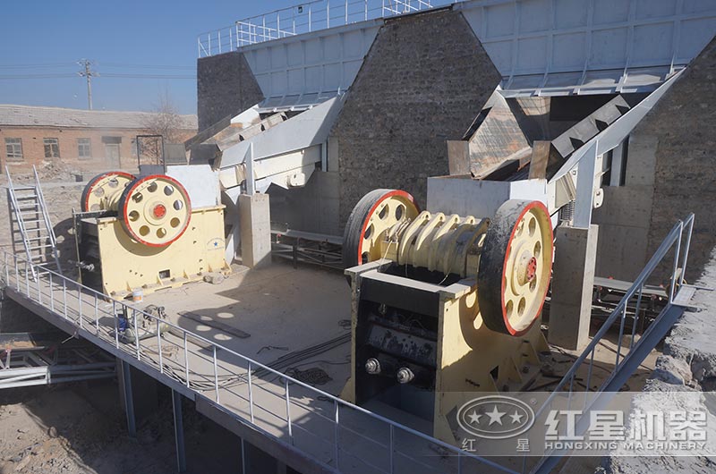 塊狀瀝青混凝土破碎機多少錢一臺，提供詳細的型號參數及廠家