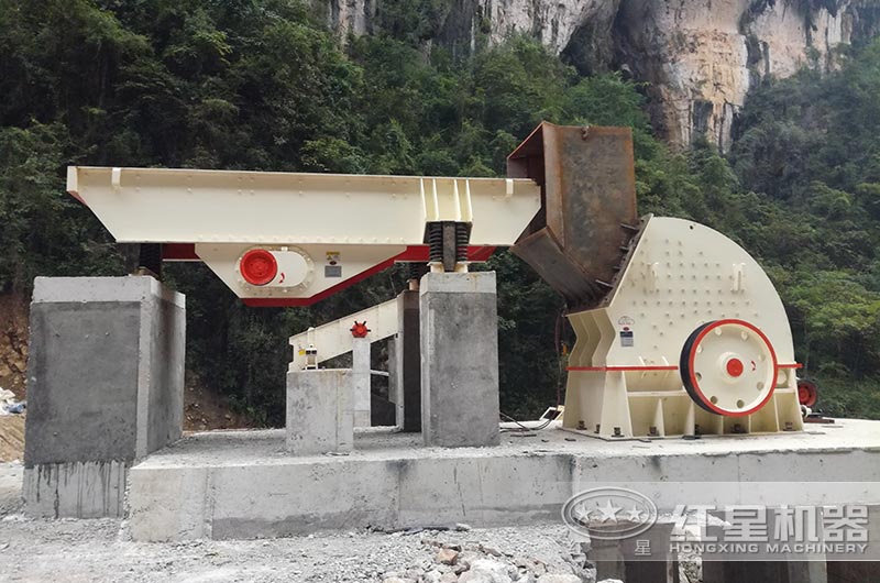 1012錘式破碎機(jī)技術(shù)參數(shù)