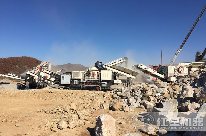 時(shí)產(chǎn)50-500噸履帶石子移動(dòng)破碎站—哪里需要去哪里