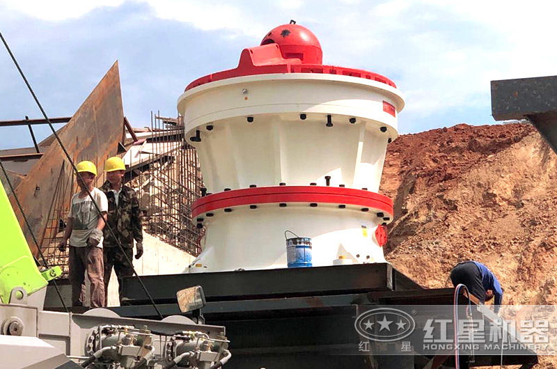 紅星廠家技術(shù)人員到現(xiàn)場(chǎng)指導(dǎo)安裝