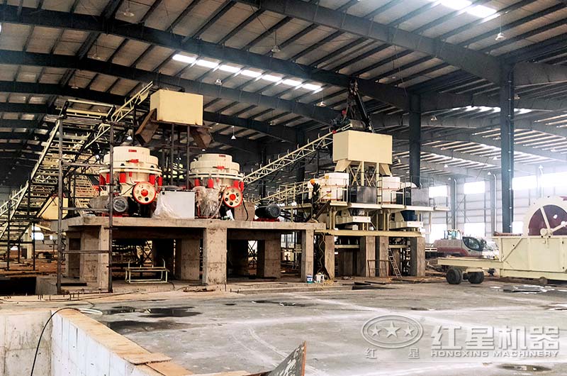 圓錐破作業(yè)現(xiàn)場實拍