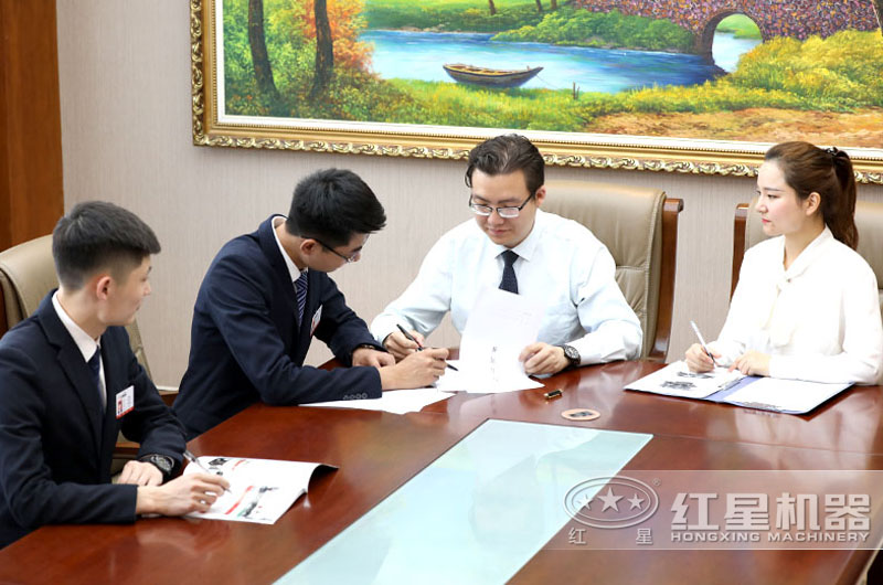 年產(chǎn)100萬噸石灰石破碎生產(chǎn)線工藝流程