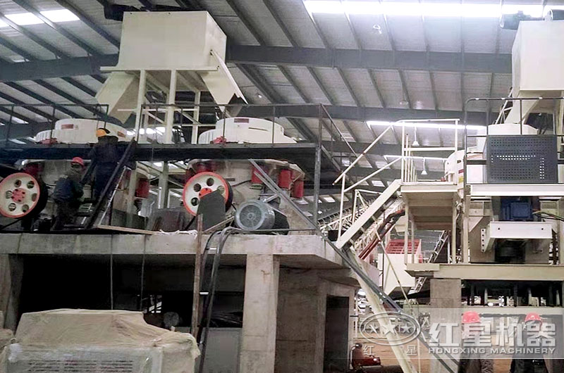 鐵礦石破碎生產(chǎn)現(xiàn)場