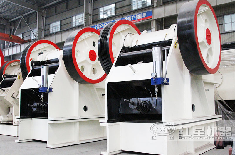 硅鐵破碎成套設(shè)備多少錢？