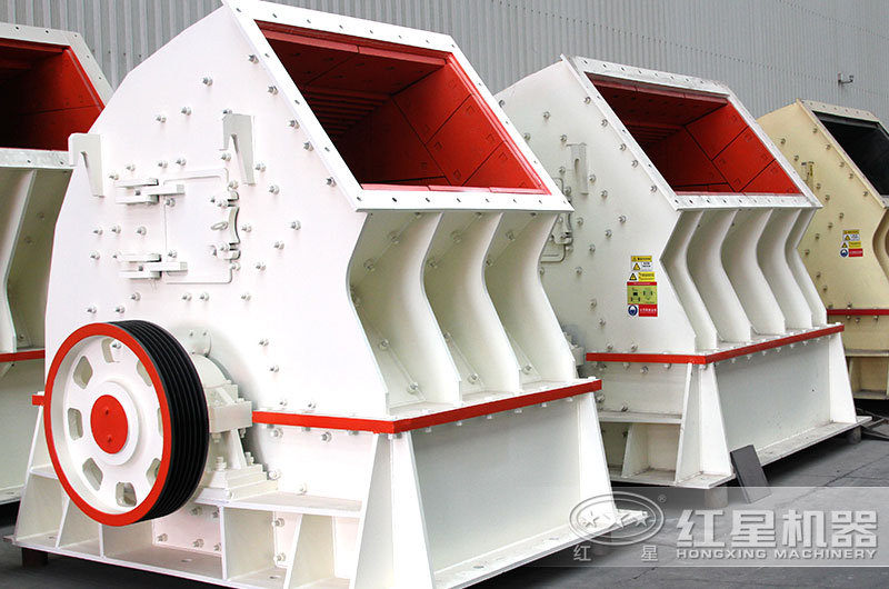 錘式破碎機(jī)型號(hào)多樣 小型錘破、重錘破可滿足大部分用戶(hù)需求