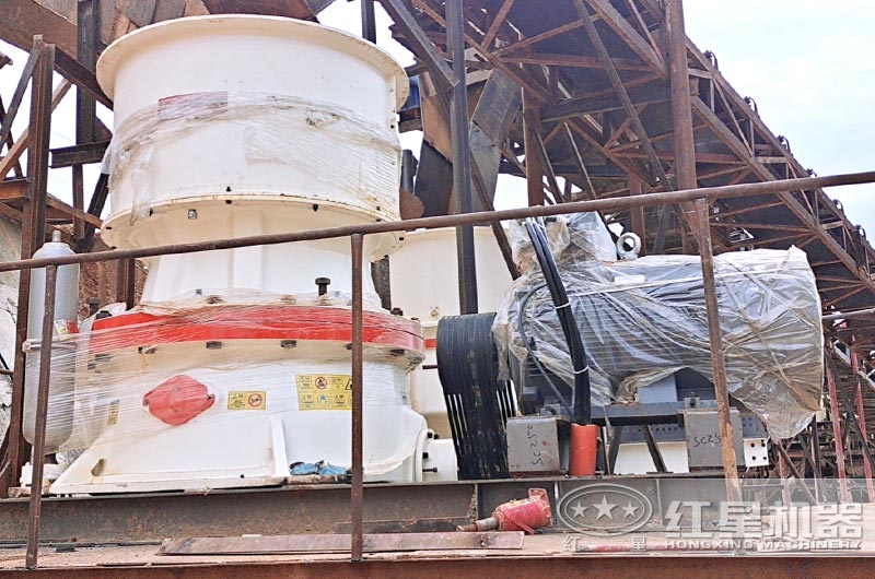 155圓錐破碎機(jī)配多大的電機(jī)？性能如何？