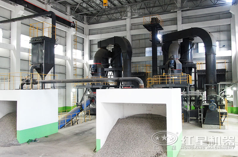 石灰石粉加工現(xiàn)場圖片