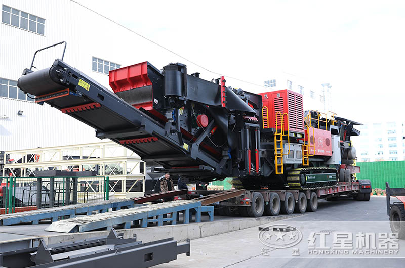 建筑垃圾破碎機發(fā)貨現(xiàn)場