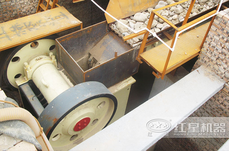 時產(chǎn)400噸碎石機多少錢一臺