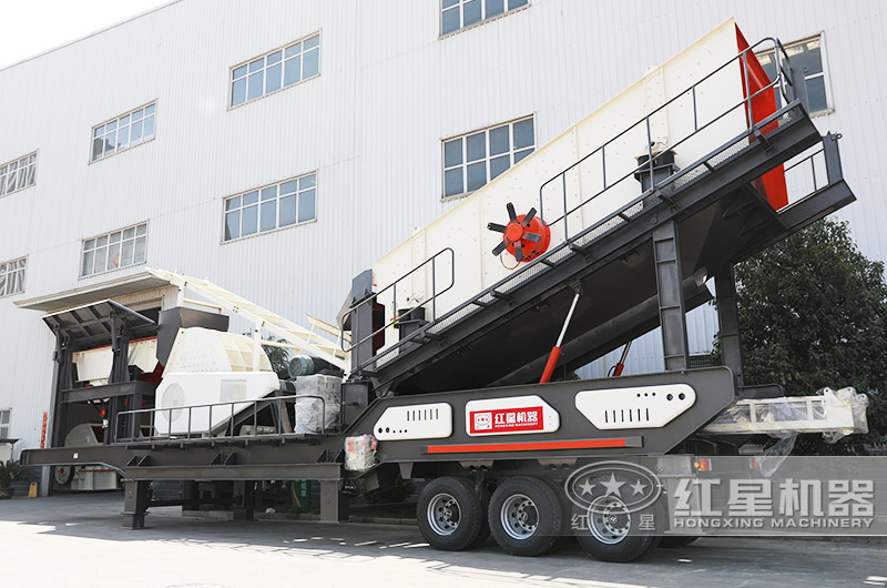 移動(dòng)破煤機(jī)多少錢(qián)一臺(tái)？（含作業(yè)現(xiàn)場(chǎng)及型號(hào)參數(shù)）