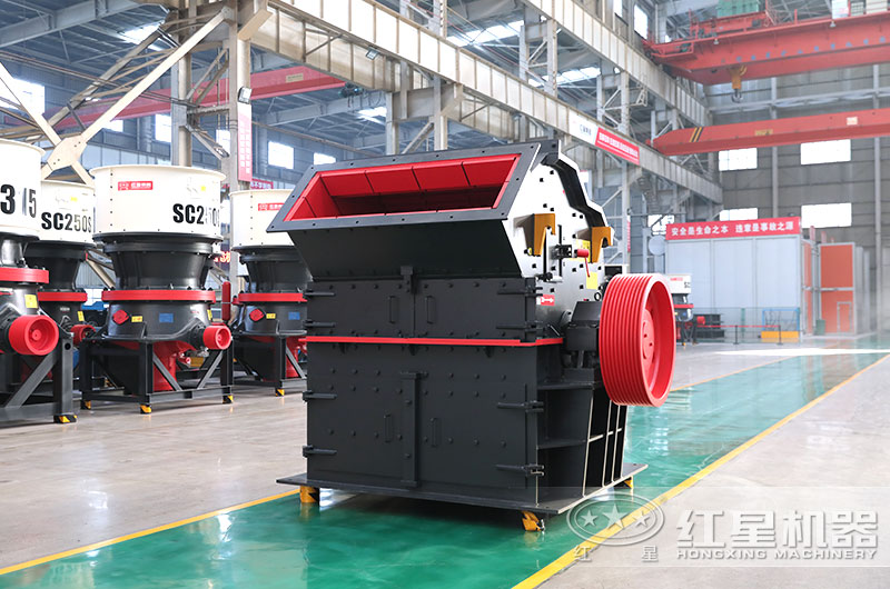 細(xì)碎制砂機(jī)圖片