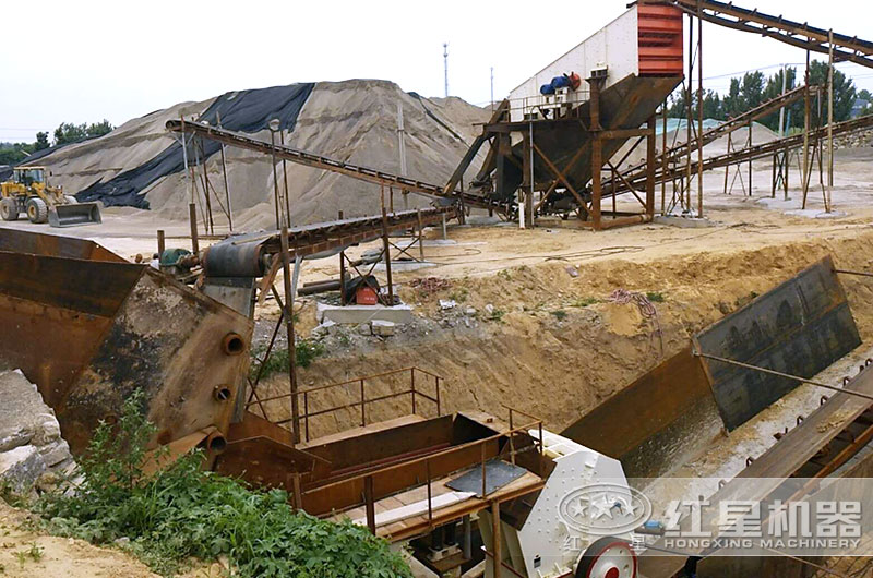 濕料破碎現(xiàn)場(chǎng)實(shí)拍圖