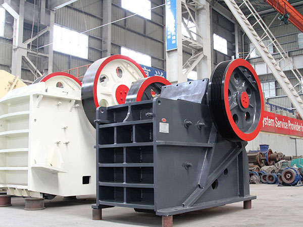 液壓保護(hù)顎式破碎機