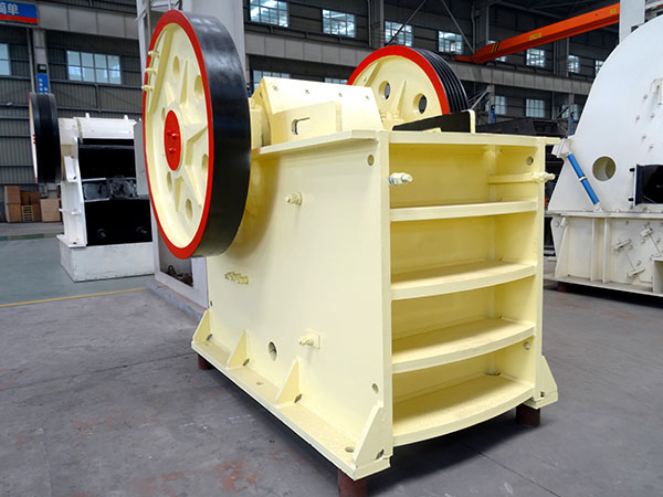 鄂式粉碎機(jī)