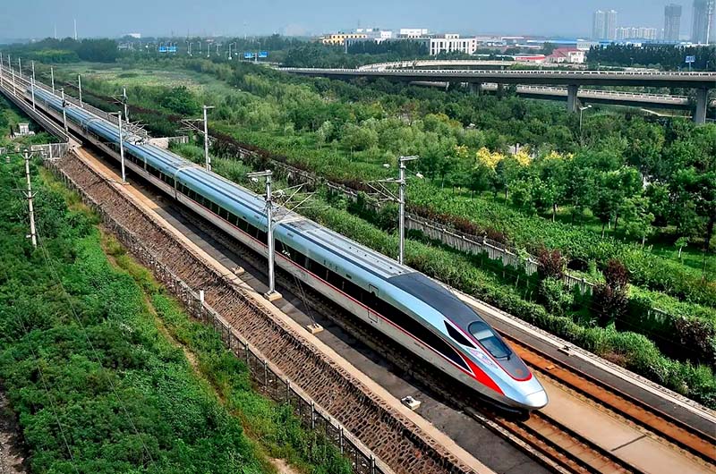 我國(guó)基礎(chǔ)設(shè)施建設(shè)飛速發(fā)展 我國(guó)基礎(chǔ)設(shè)施建設(shè)飛速發(fā)展