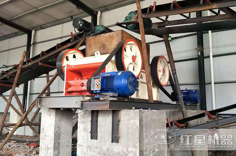 細顎破碎機較小出料粒度能打到多少？型號一覽表