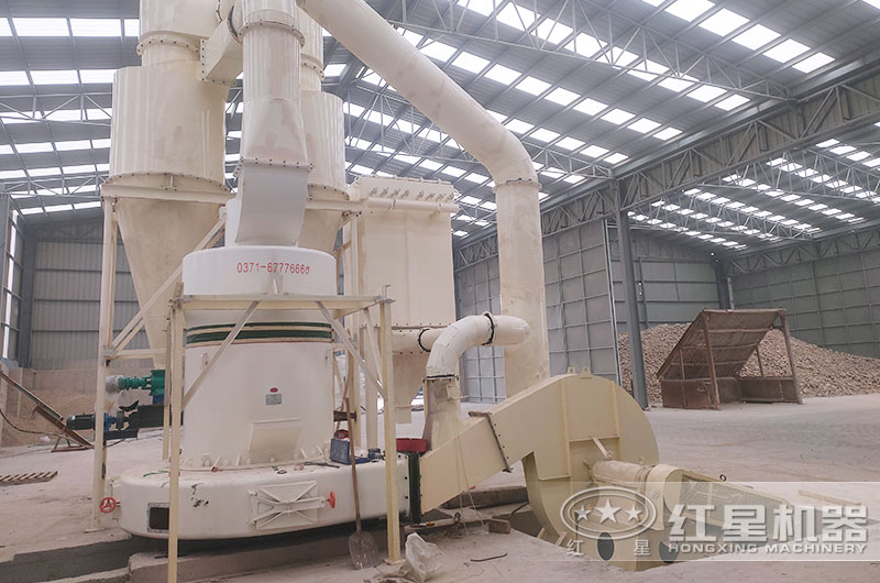 石粉磨粉現(xiàn)場圖片