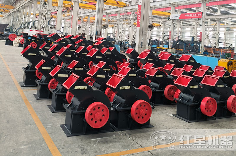 小型錘式礦石粉碎機圖片