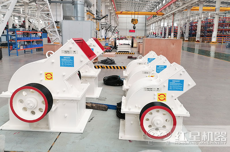 錘式破碎機(jī)圖片