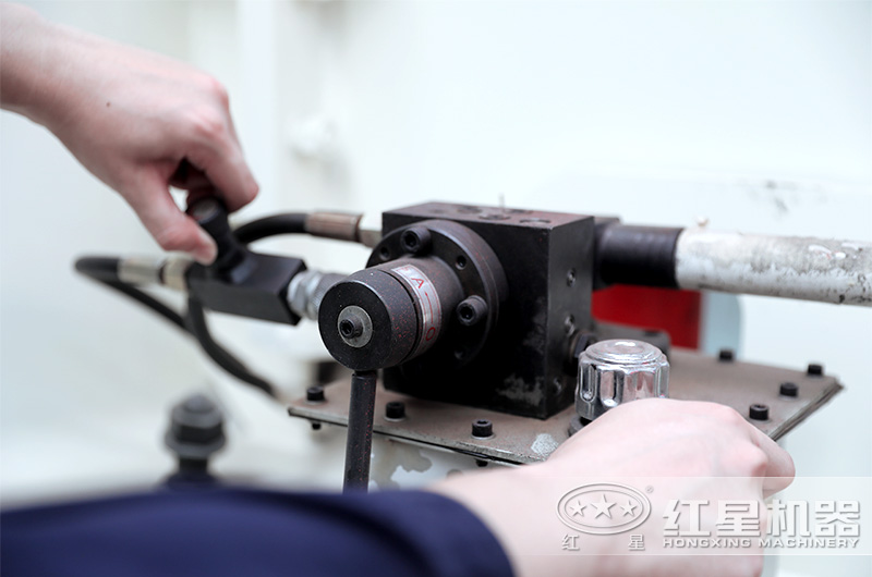 紅星機器 技術(shù)過硬 紅星機器 技術(shù)過硬