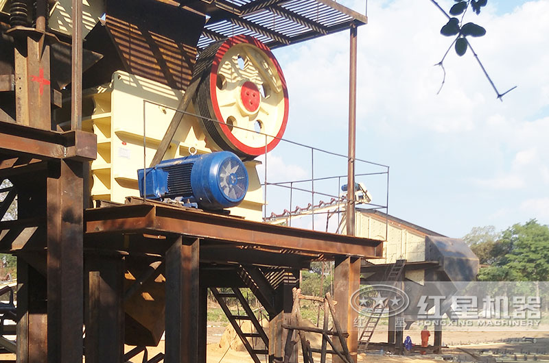 建筑磚渣如何再利用？磚渣粉碎機(jī)多少錢一臺(tái)？